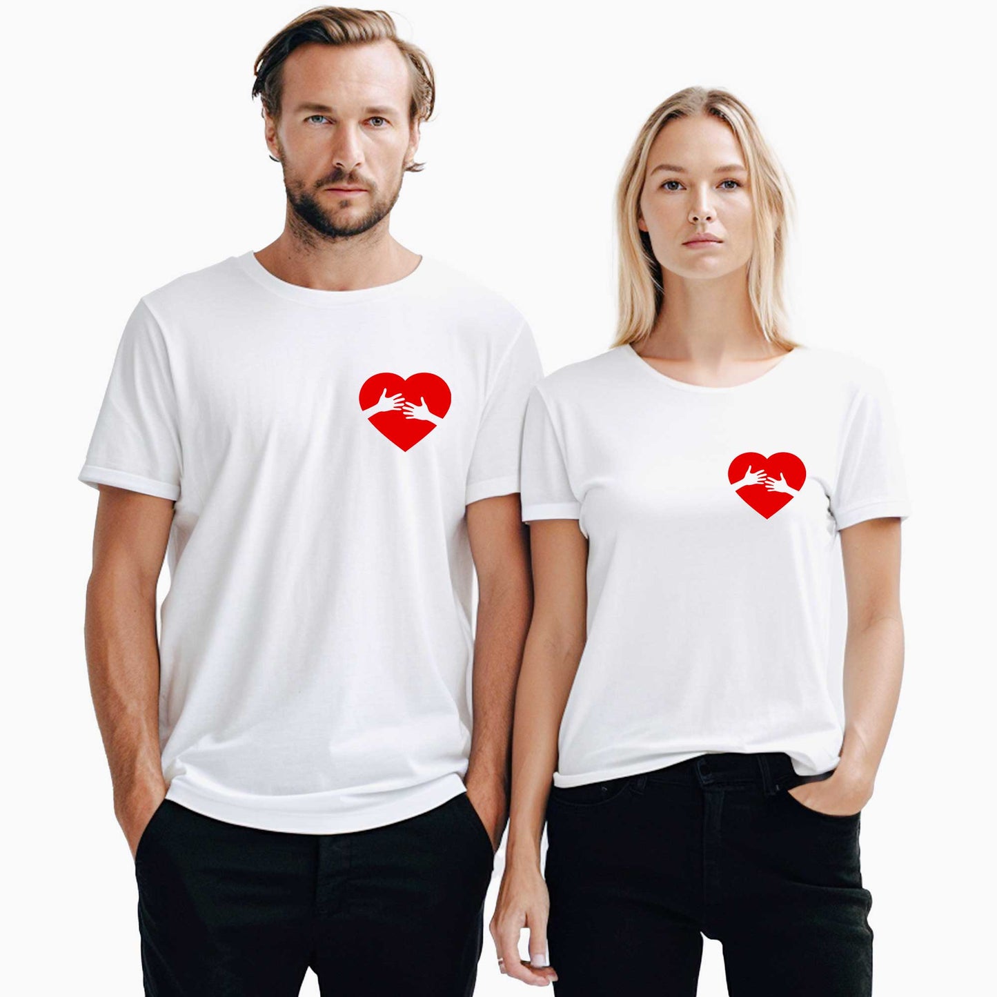 Kalp ve Eller Sevgili Çift Beyaz Tişört