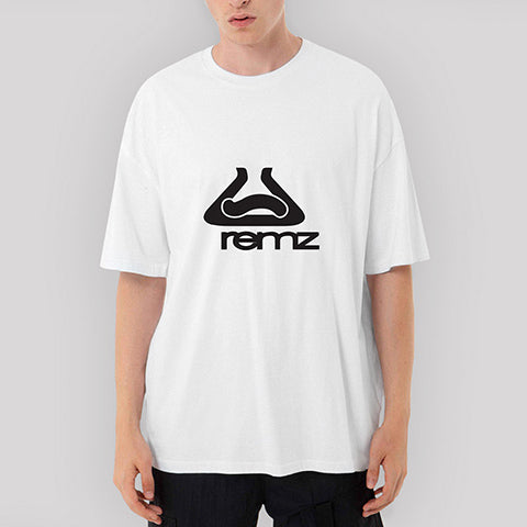 Remz Skate Logo Oversize Beyaz Tişört