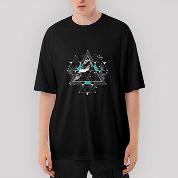 Triangle Space Oversize Siyah Tişört
