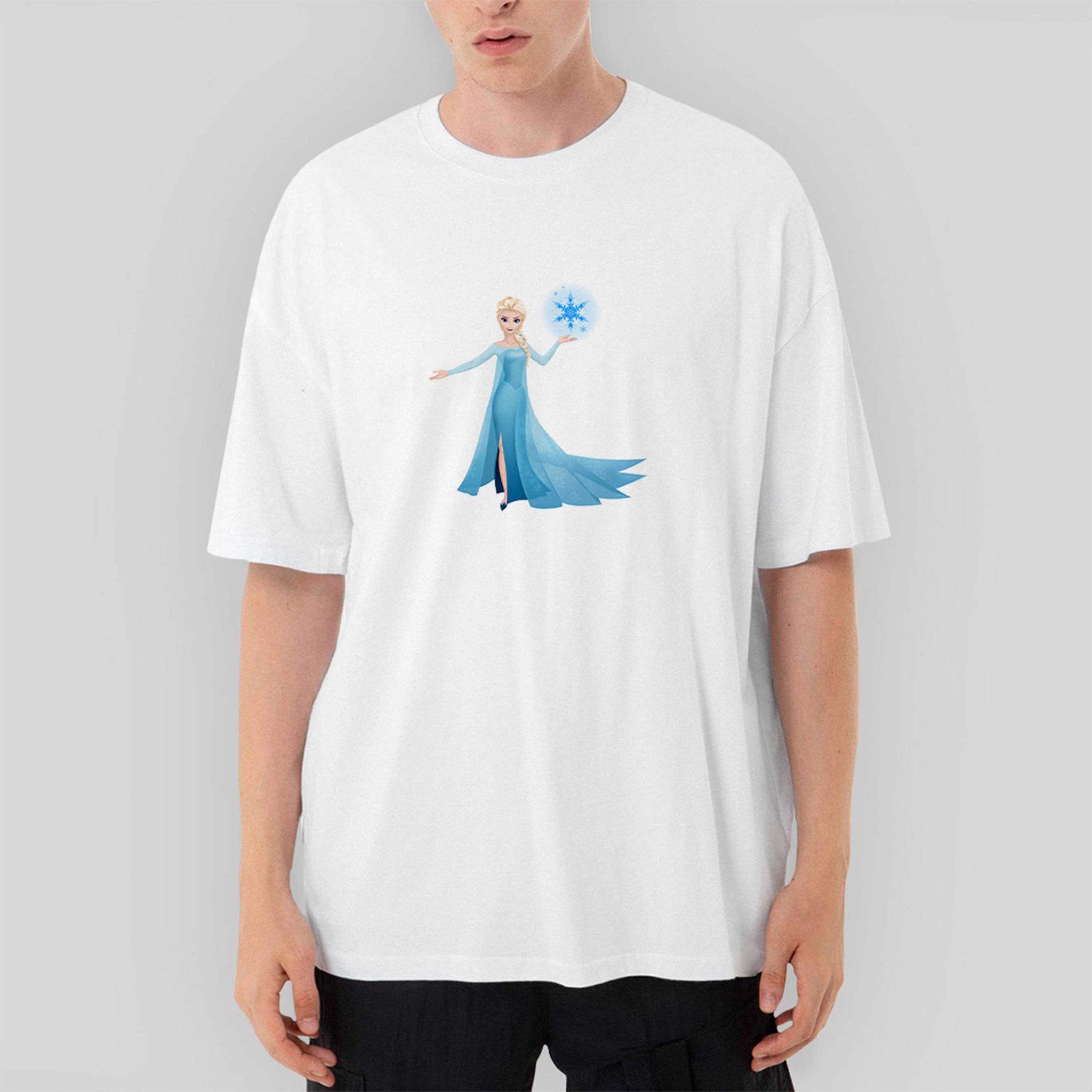 İndirimli Karlar Ülkesi Elsa Siluet Oversize Beyaz Tişört