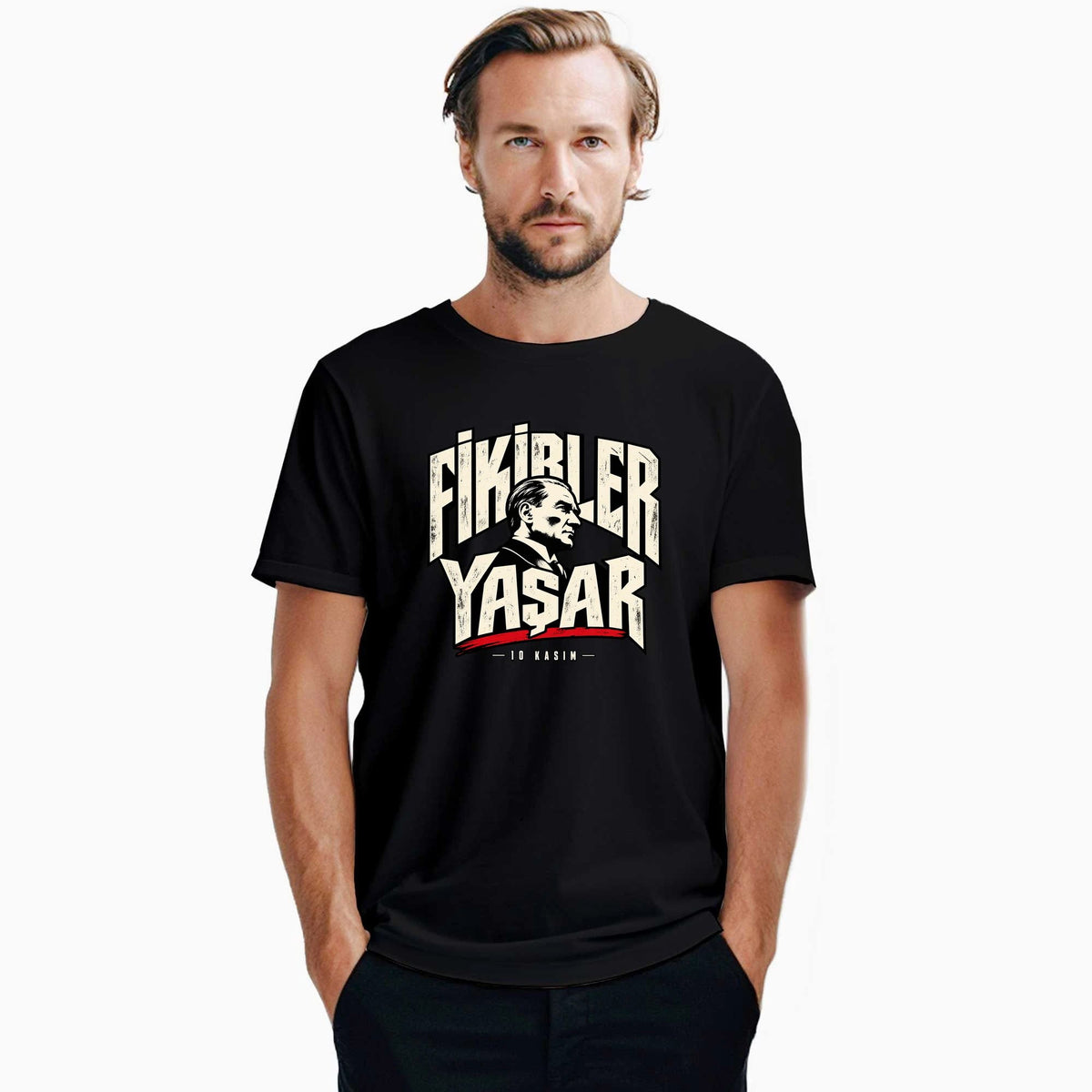 Atatürk Fikirler Yaşar Siyah Tişört