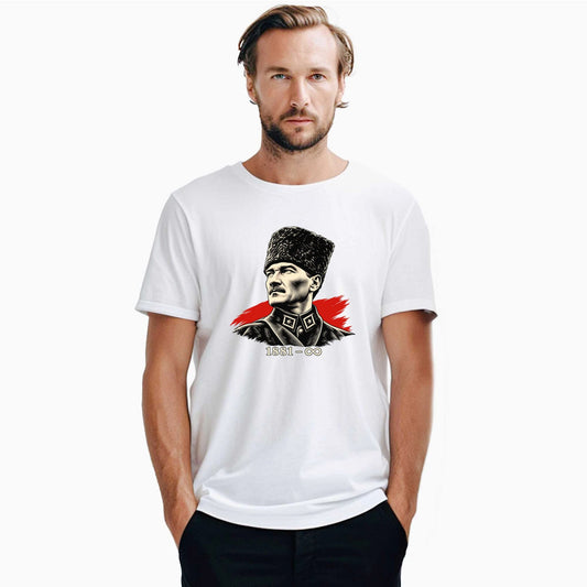Atatürk Kalpaklı Portre Beyaz Tişört