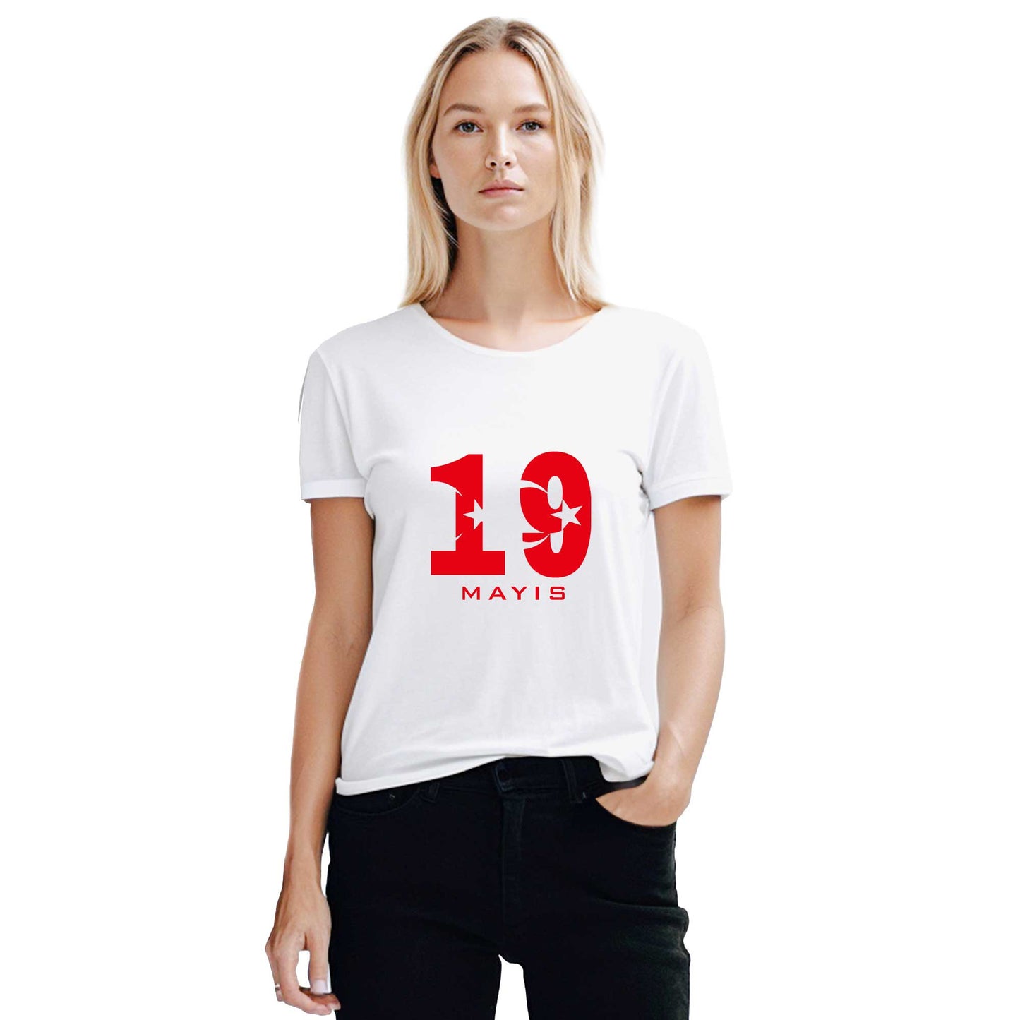 19 Mayıs Beyaz Kadın Tişört