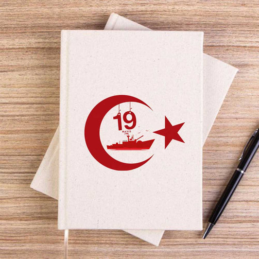 Hilalde Doğan 19 Mayıs KremÇizgisiz Kanvas Defter