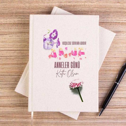 Koşulsuz Güvenin Adı Anne Krem Çizgisiz Kanvas Defter