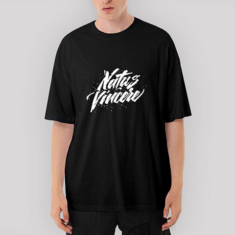 Natus Vincere Hand Writing Oversize Siyah Tişört