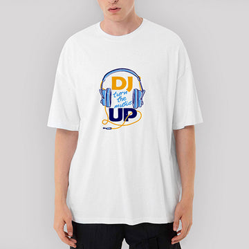 Turn it up! Oversize Beyaz Tişört