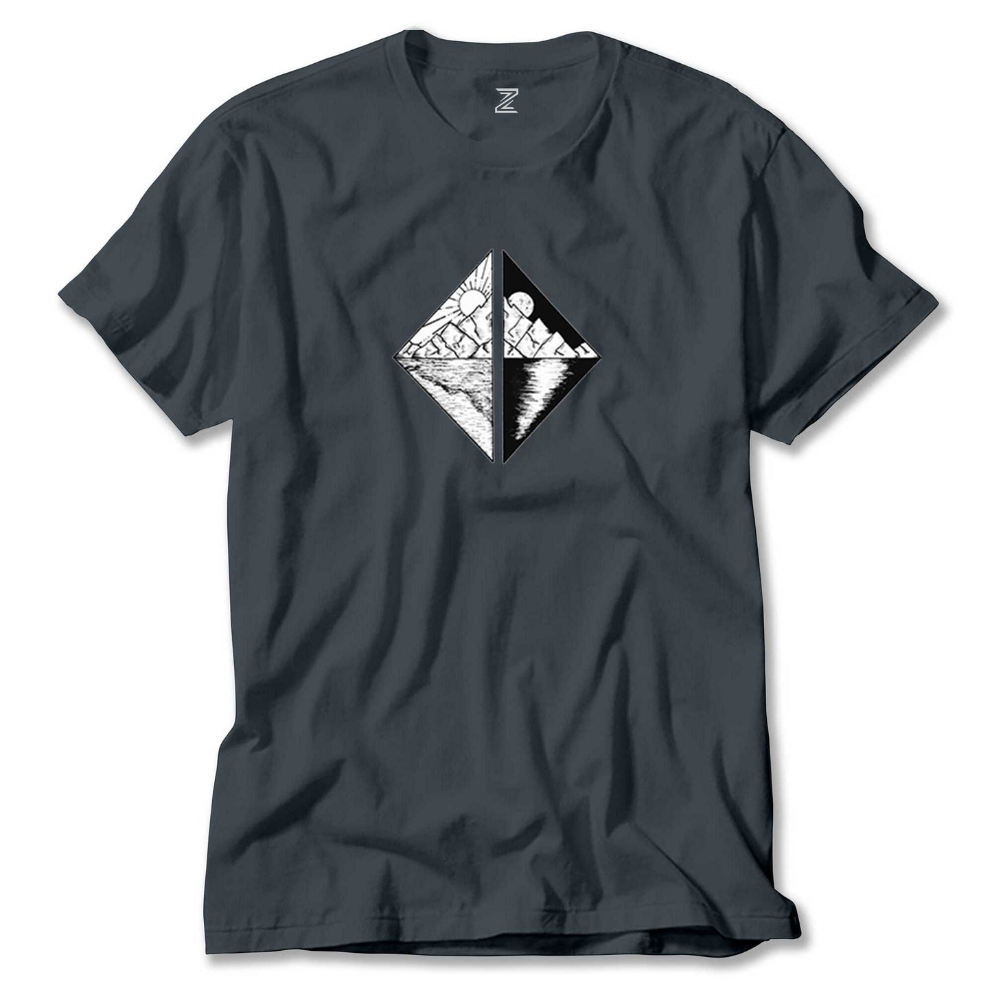 Triangle Mountains Scenery Renkli Tişört