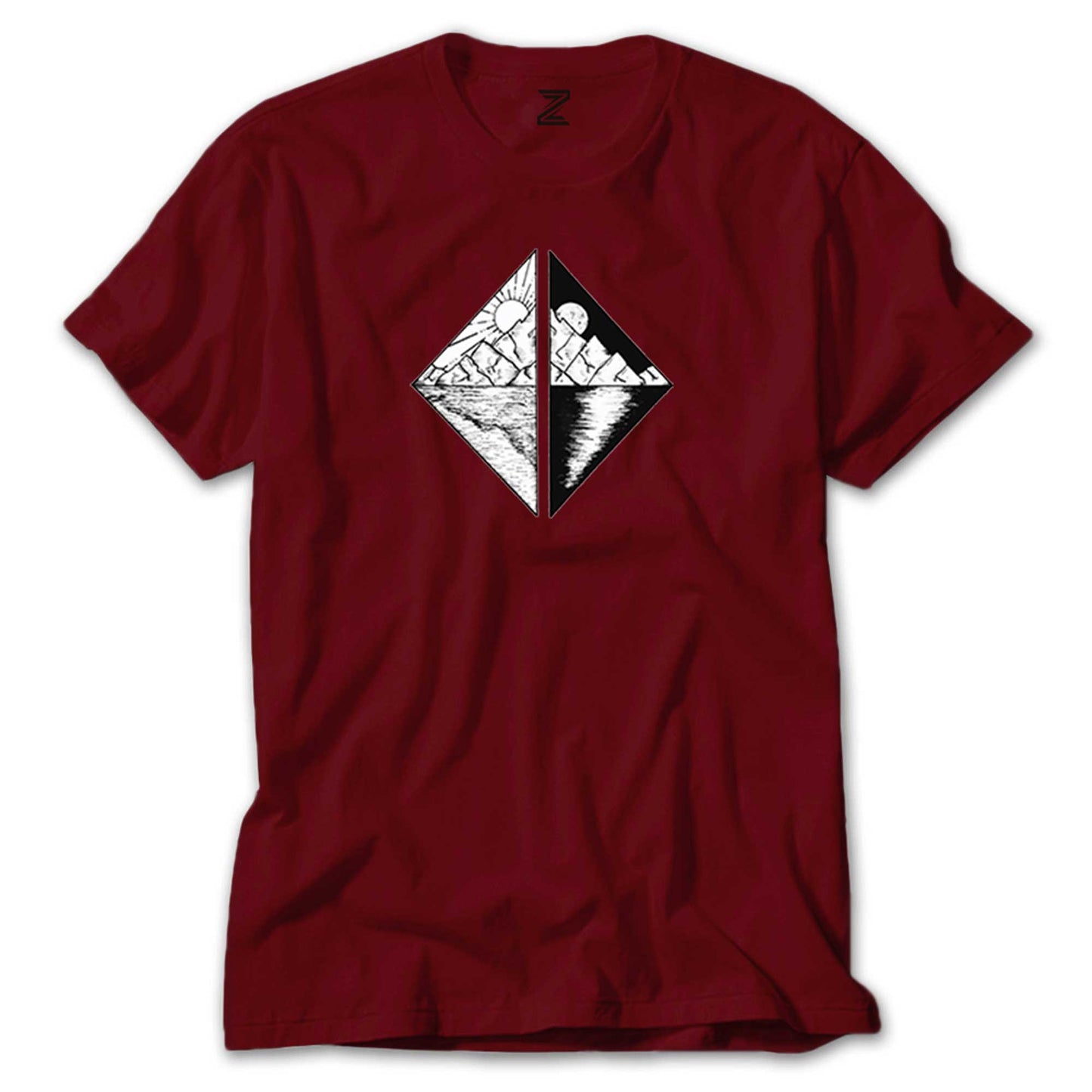 Triangle Mountains Scenery Renkli Tişört