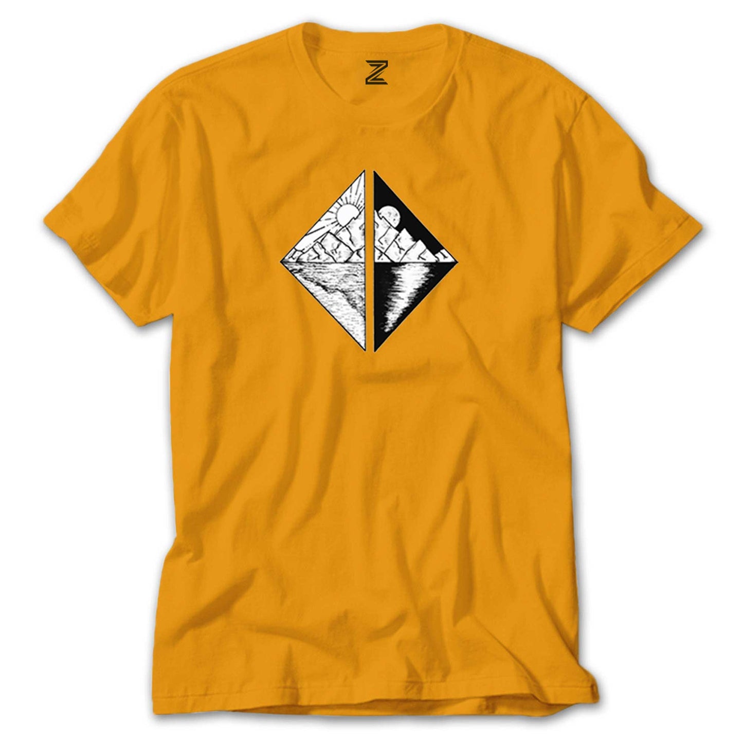 Triangle Mountains Scenery Renkli Tişört