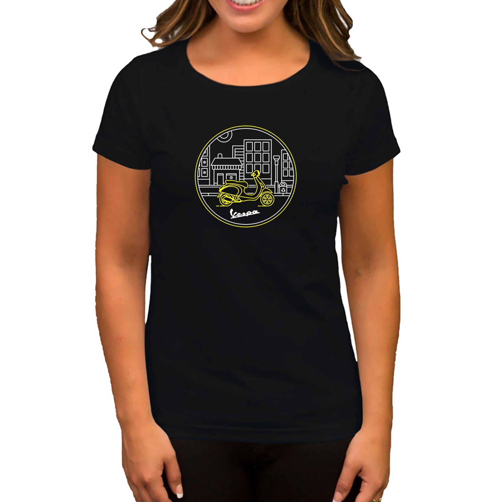 Vespa Tour at City Siyah Kadın Tişört