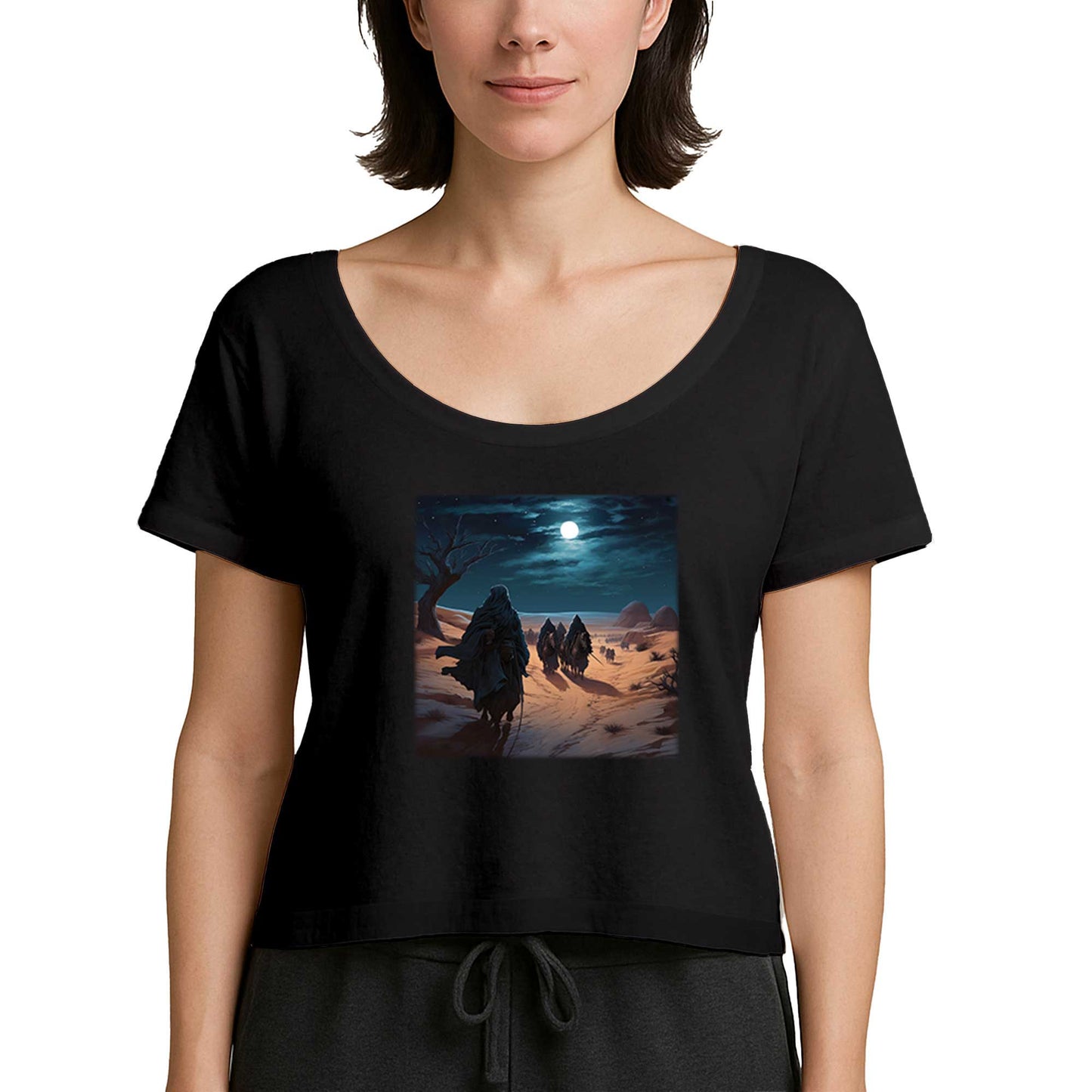 Caravan Advancing in The Moonlight Siyah Kadın Tişört