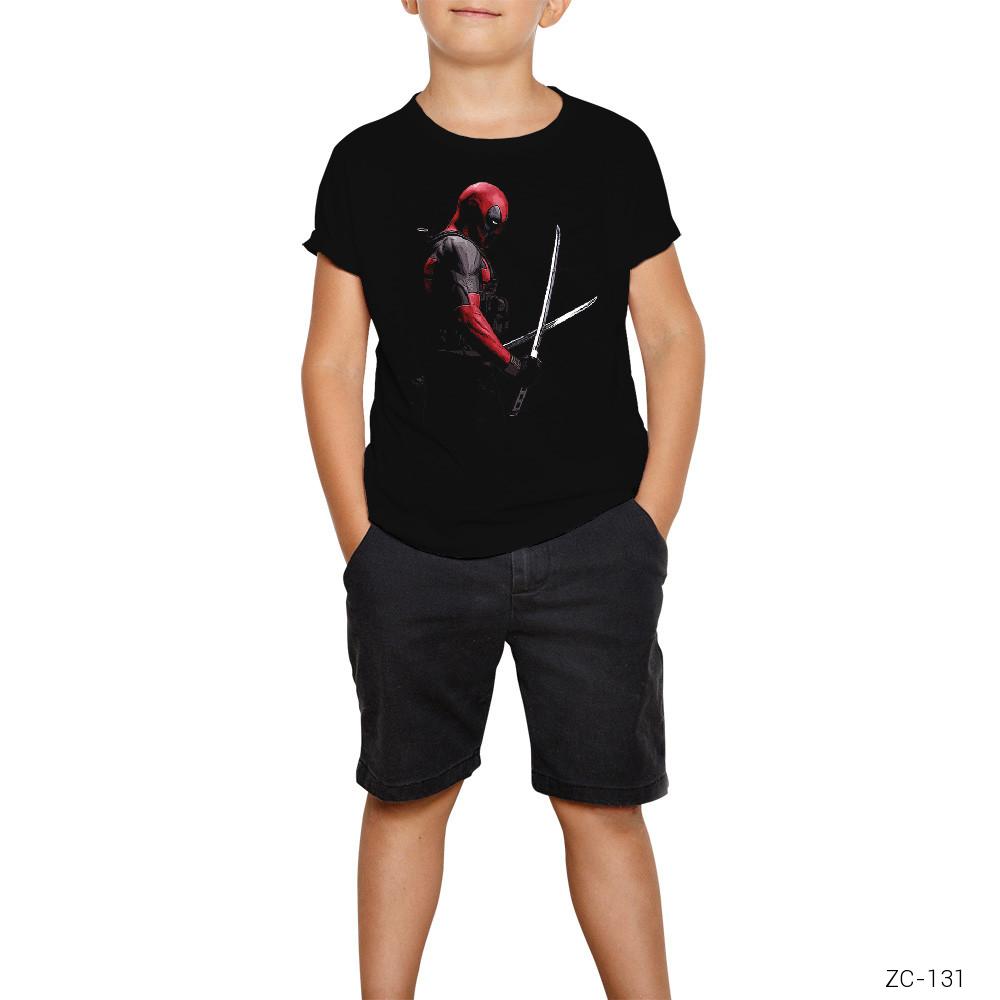 Deadpool Kılıçlı Siyah Çocuk Tişört