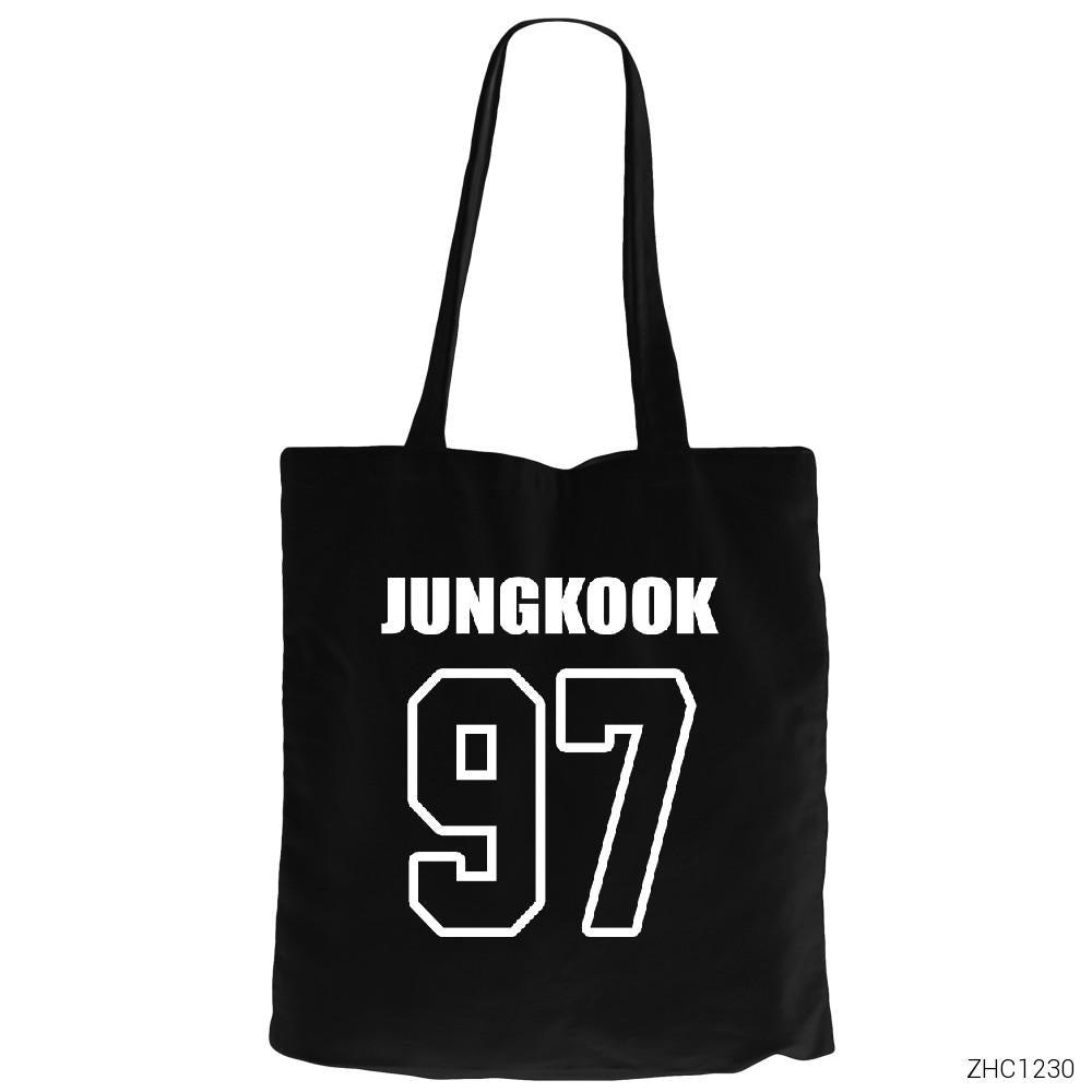 BTS Jungkook 97 Siyah Fermuarlı Bez Çanta Gabardin