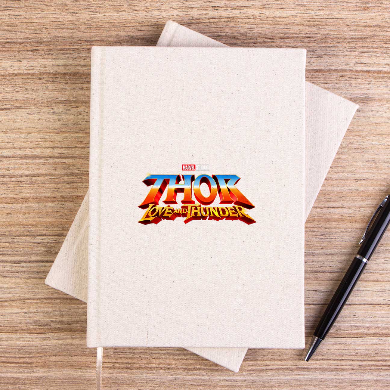 Thor Love And Thunder Logo Çizgisiz Kanvas Defter