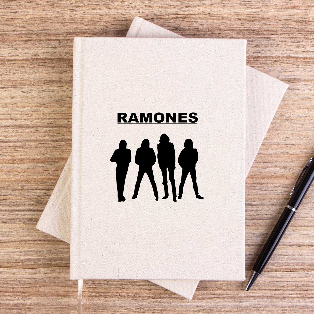 Ramones Group Çizgisiz Kanvas Defter