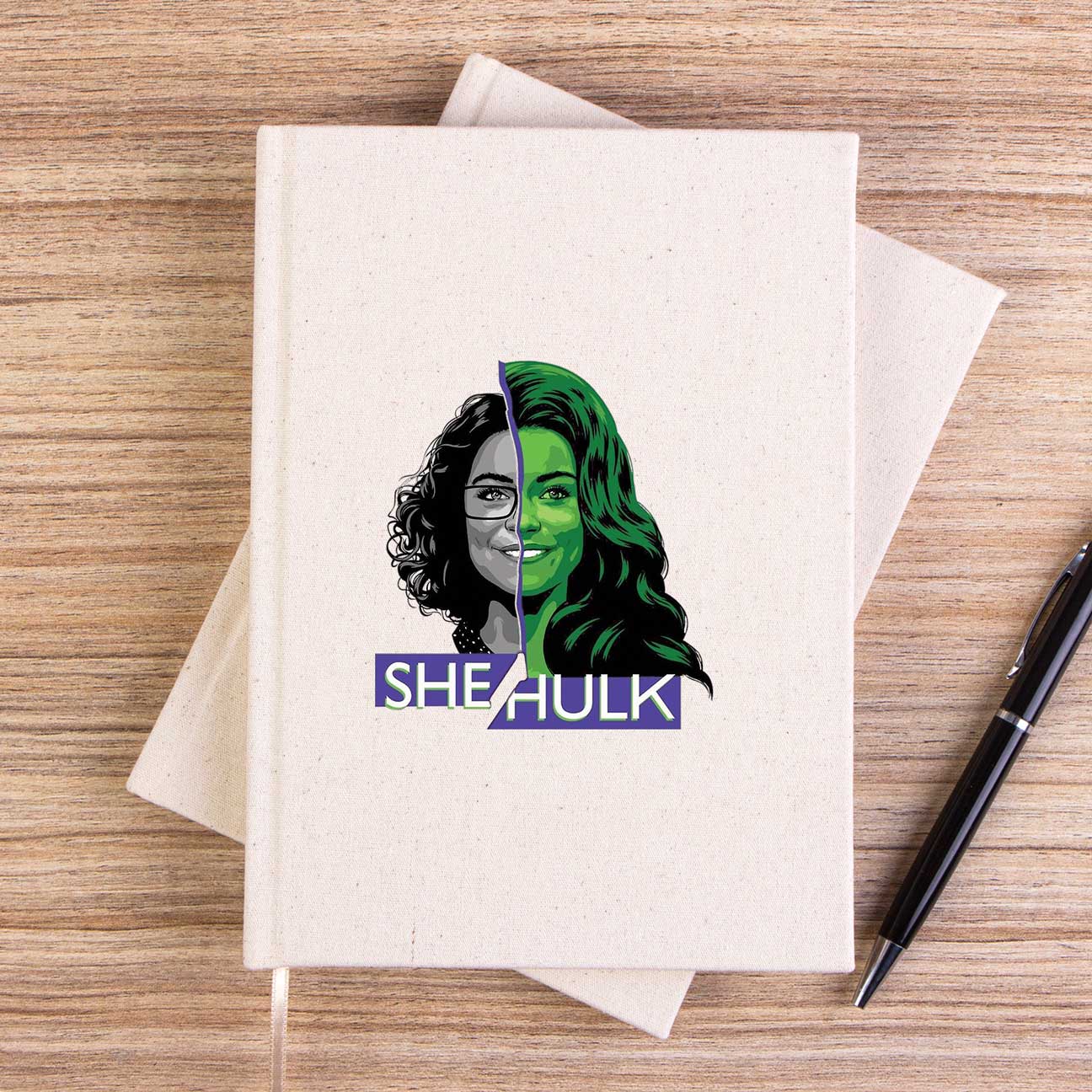 She Hulk Face Çizgisiz Kanvas Defter