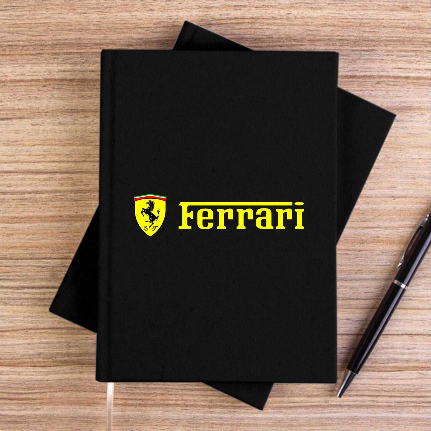 Ferrari Logo Gold Text Siyah Çizgisiz Kanvas Defter