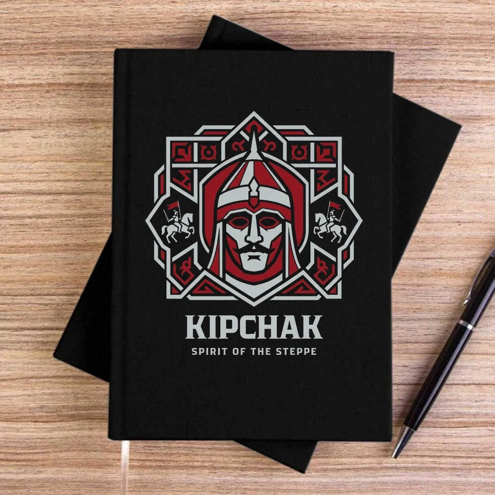 Kıpçak Savaşçı Miğferli Kırmızı Motifli Baskılı Siyah Çizgisiz Kanvas Defter