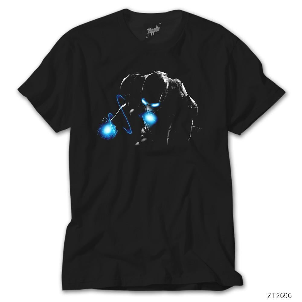 Iron Man in the Dark Siyah Tişört