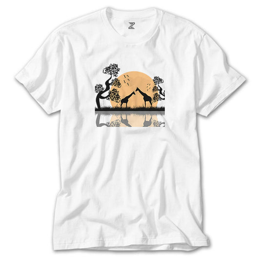 Black Giraffes Reflections Beyaz Tişört