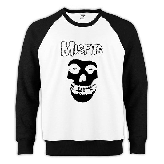 Misfits Skull Reglan Kol Beyaz Sweatshirt - Zepplingiyim